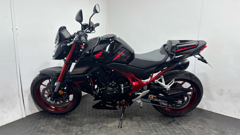 (23MY) Honda CB750 Hornet